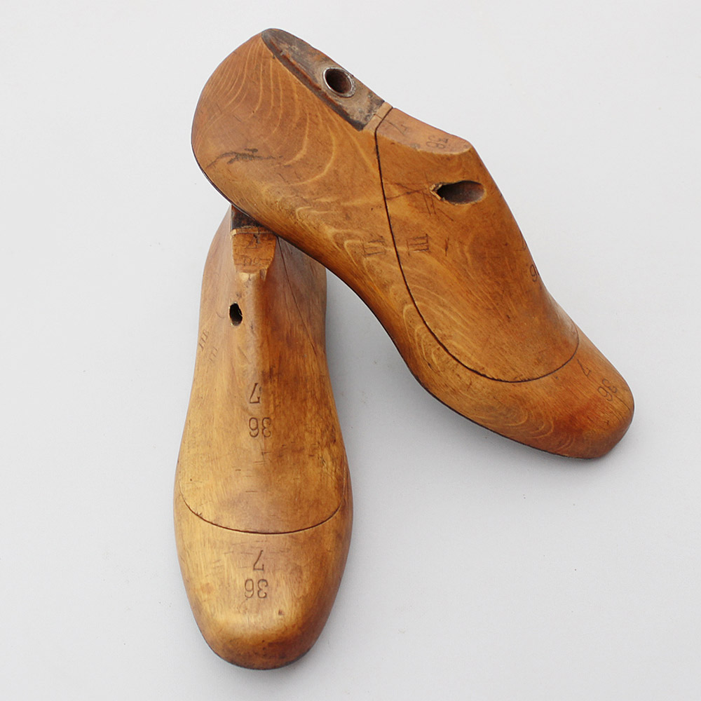 shoemaker's hooves 37 