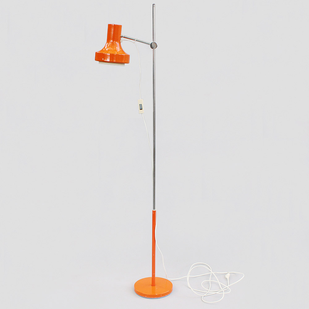 oranžová lampa