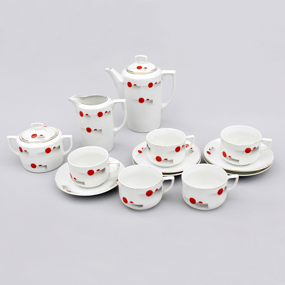 porcelain coffe-tea set